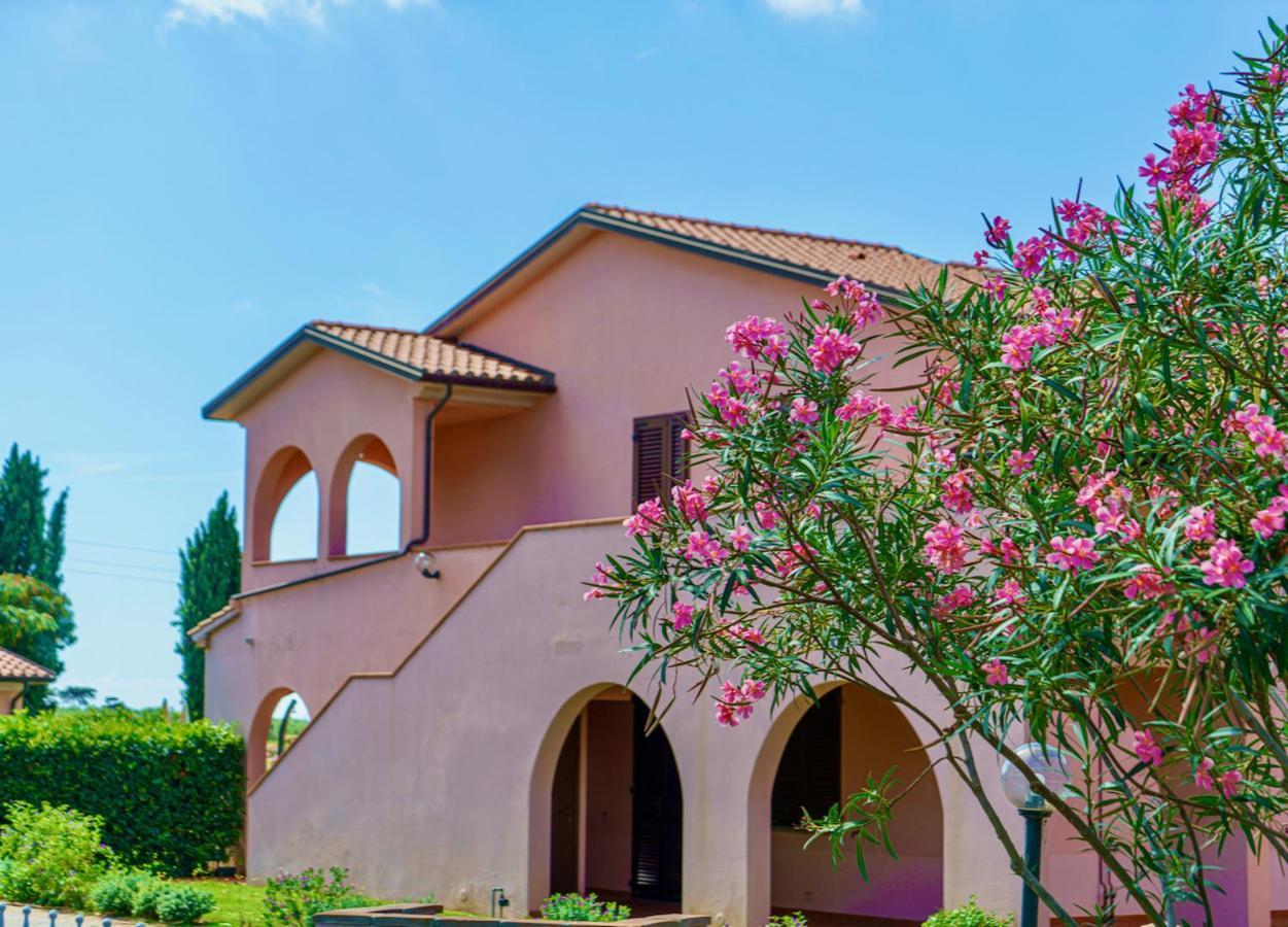 Appartamenti In Residence Villa Santa Maria San Vincenzo Exterior foto