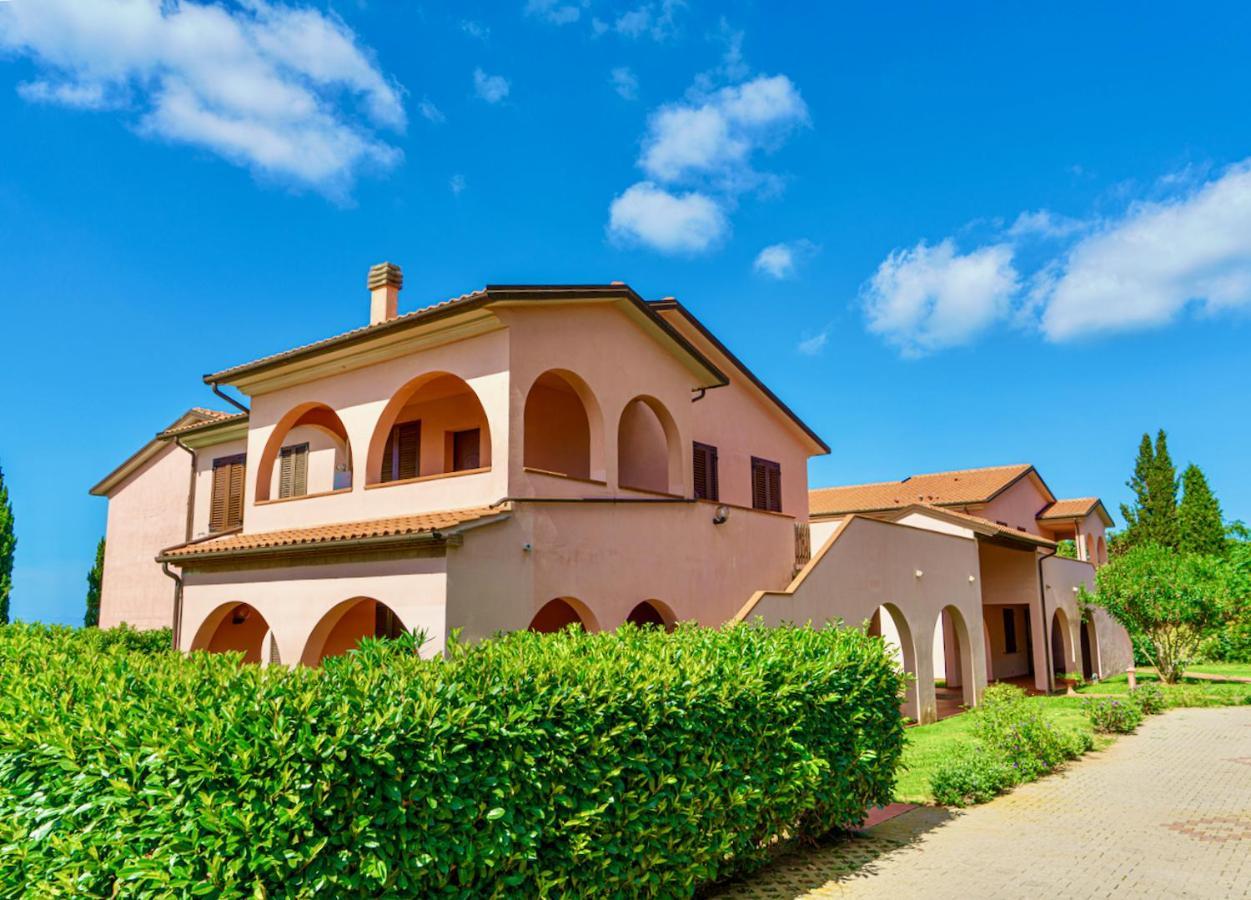 Appartamenti In Residence Villa Santa Maria San Vincenzo Exterior foto